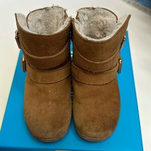 Sole Play Liesl suede and faux fur booties size 6M